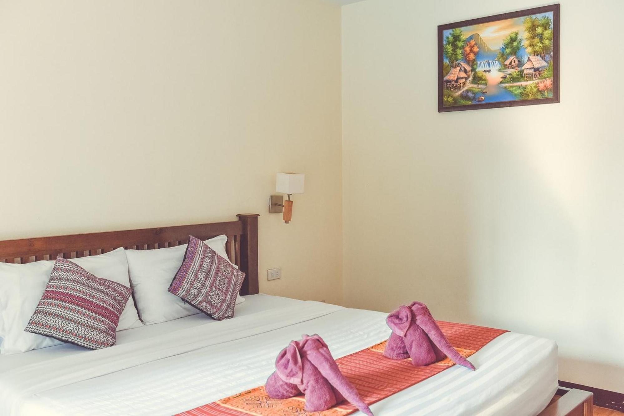 Riverside House Hotel Chiang Mai Exterior photo