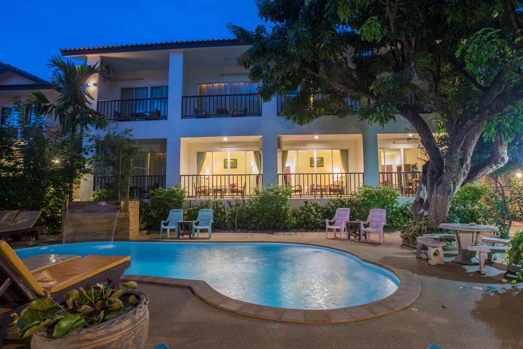 Riverside House Hotel Chiang Mai Exterior photo