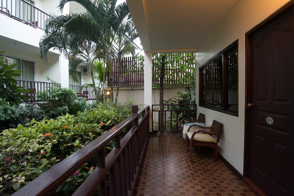 Riverside House Hotel Chiang Mai Exterior photo