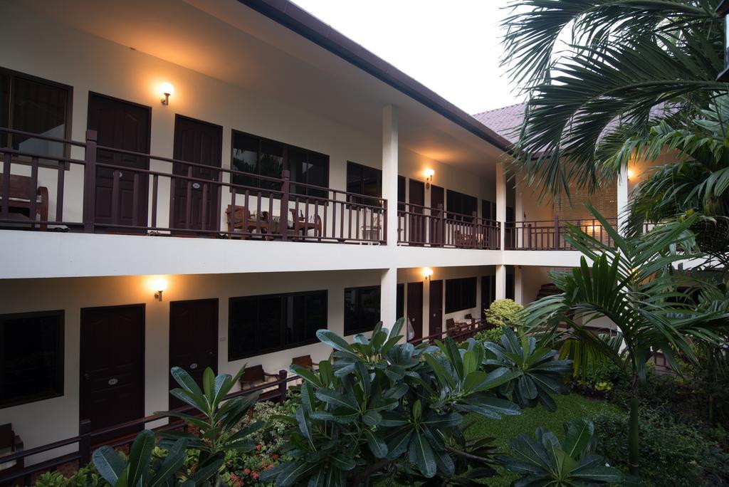 Riverside House Hotel Chiang Mai Exterior photo